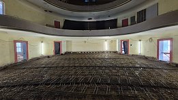 Bild: Zuschauersaal Parkettdecke