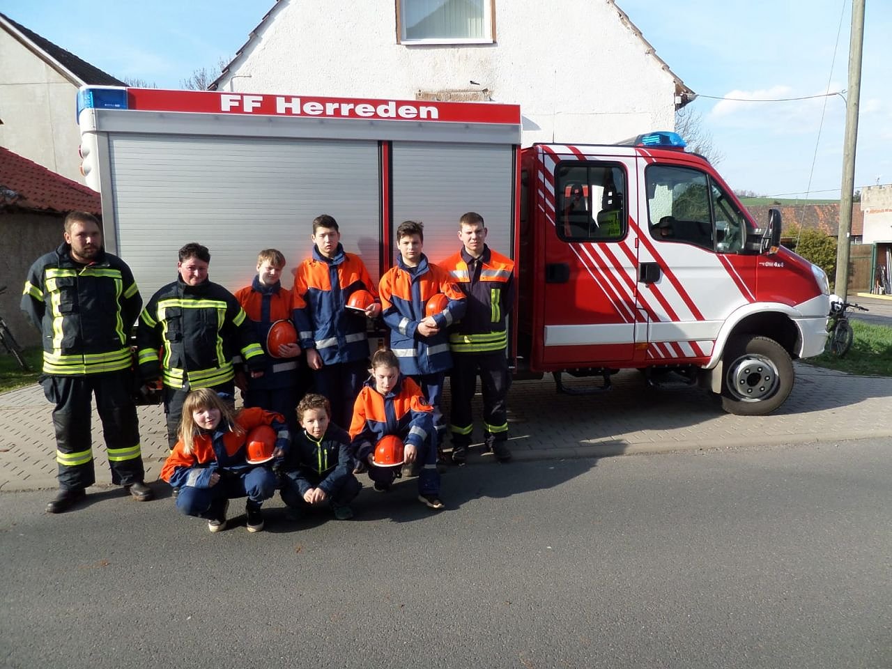 Jugendfeuerwehr der Freiwilligen Feuerwehr Herreden (Foto: Freiwilligen Feuerwehr Herreden) Bild: Jugendfeuerwehr der Freiwilligen Feuerwehr Herreden