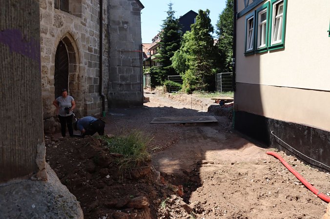 Untersuchungen des Thüringischen Landesamts für Denkmalpflege und Archäologie (Foto: Stadtverwaltung Nordhausen) Bild: Untersuchungen des Thüringischen Landesamts für Denkmalpflege und Archäologie