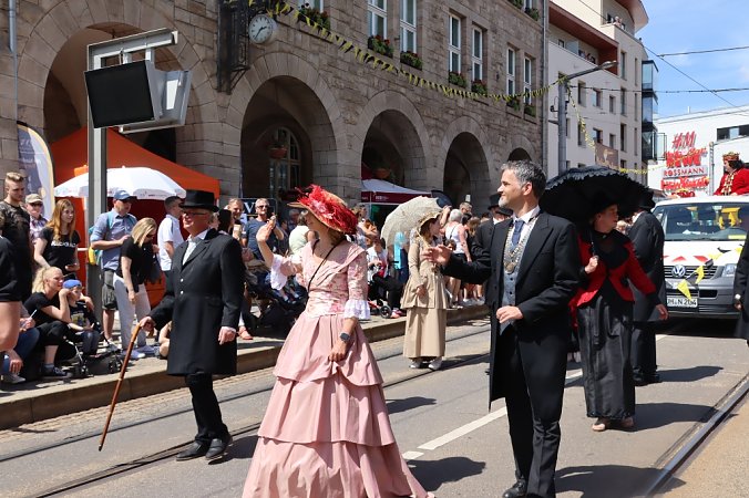 Festumzug (Foto: Stadtverwaltung Nordhausen) Bild: Festumzug